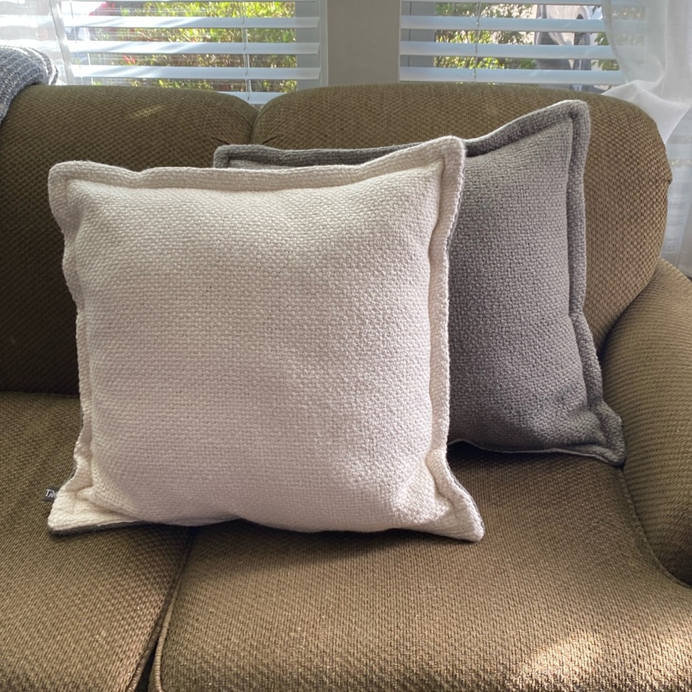Set of 2 My Texas House Reversible Solid Sage Green & Ivory pillows - Picture 5 of 7